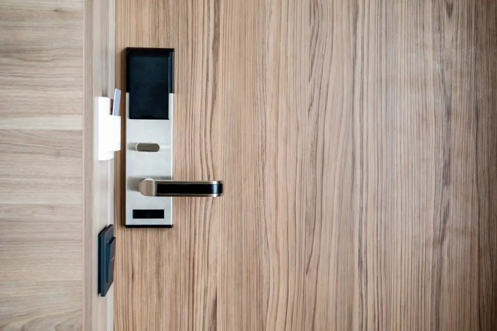 Can You Put Keyless Lock on a Storm Door? Locks Buddy