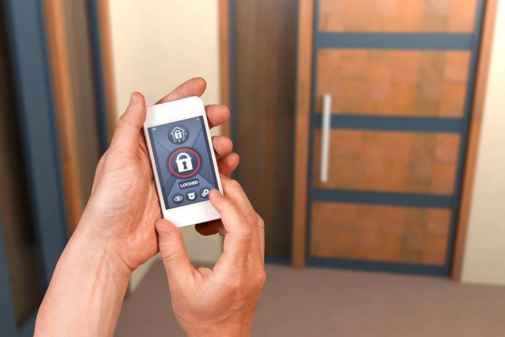 Does August Smart Lock Work with Vivint